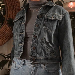 Youth XL Medium Wash American Eagle Denim Jacket